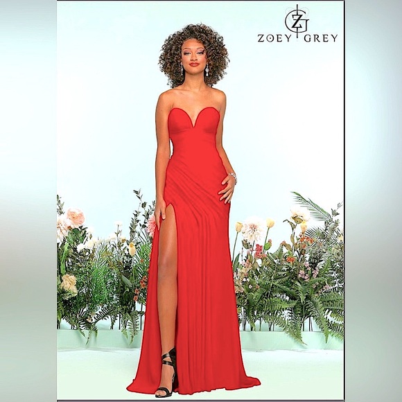 Zoey Grey Dresses & Skirts - Zoey Grey gorgeous prom bridesmaid red gown Sz 12